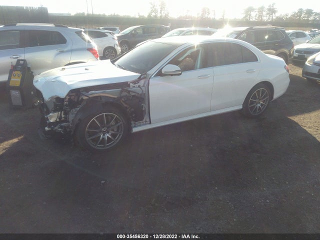 2022 Mercedes-Benz E-Class, VIN: W1KZF5KB2NB083675