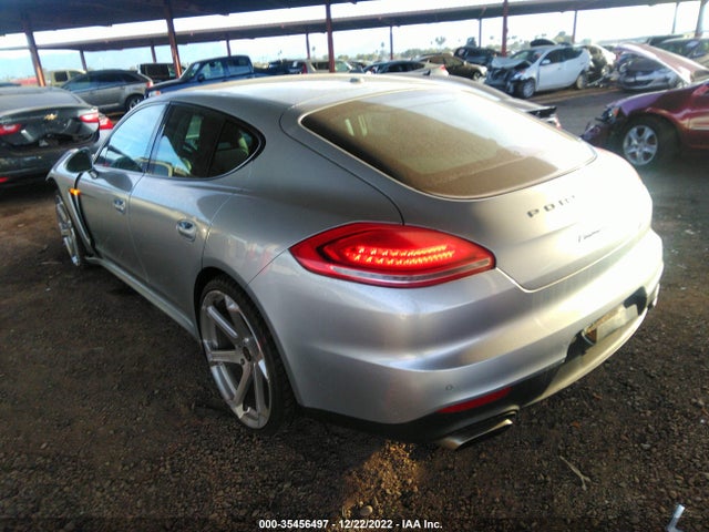 2015 Porsche Panamera, VIN: WP0AA2A74FL004634
