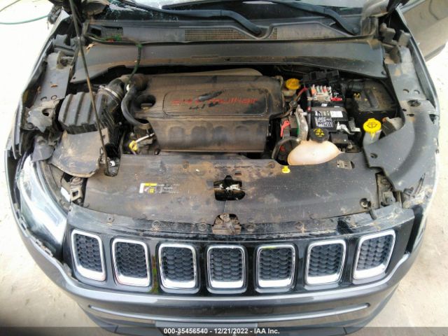 3C4NJDBB5JT359745 Jeep Compass Latitude