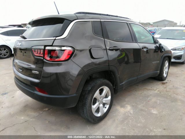 3C4NJDBB5JT359745 Jeep Compass Latitude
