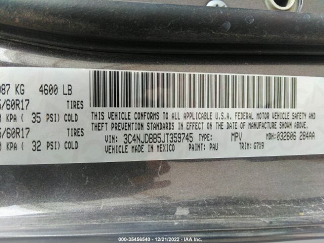 3C4NJDBB5JT359745 Jeep Compass Latitude
