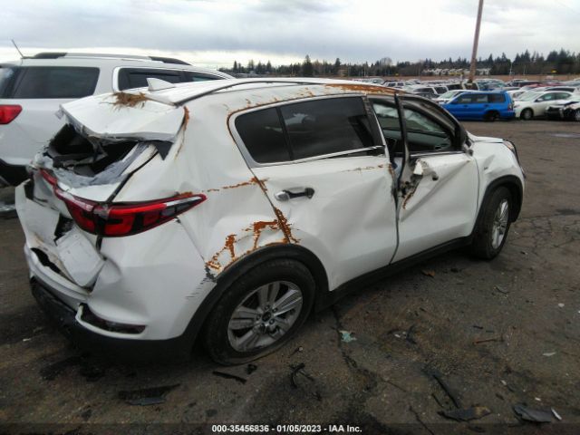 KNDPMCACXJ7454942 KIA Sportage Lx