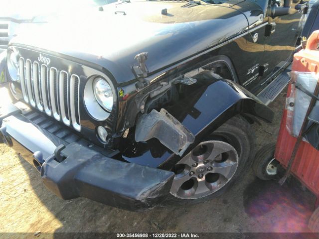 1C4BJWEGXHL668221 Jeep Wrangler Unlimited Sahara