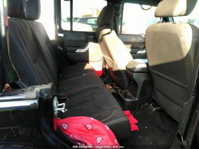 1C4BJWEGXHL668221 Jeep Wrangler Unlimited Sahara