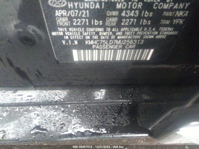 2021 HYUNDAI IONIQ PLUG-IN HYBRID SEL VIN: KMHC75LD7MU256313
