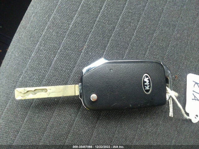 2021 Kia Seltos, VIN: KNDEUCAA3M7177352