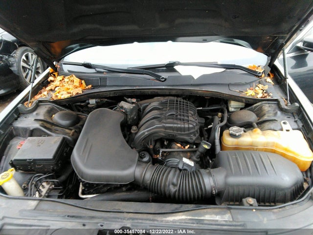 Chrysler 300 2014 2C3CCAAG1EH381001 Image 11