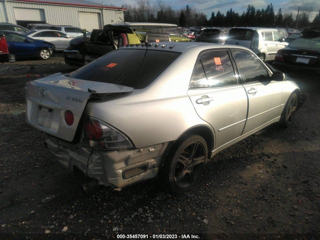 Lexus IS 300 2001 JTHBD182310021644 Image 5