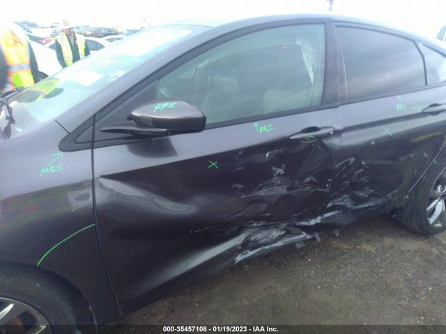 2016 Chrysler 200, VIN: 1C3CCCBB1GN138703