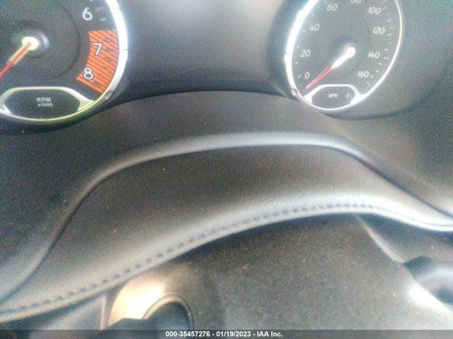 2021 JEEP RENEGADE LATITUDE VIN: ZACNJCBB8MPM43223