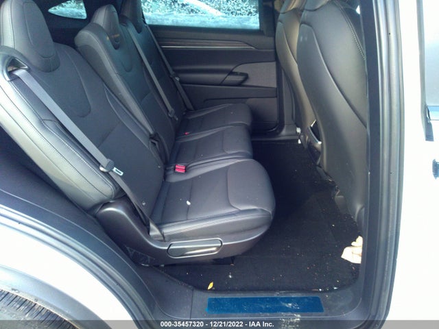 2022 Tesla Model X, VIN: 7SAXCDE50NF363699