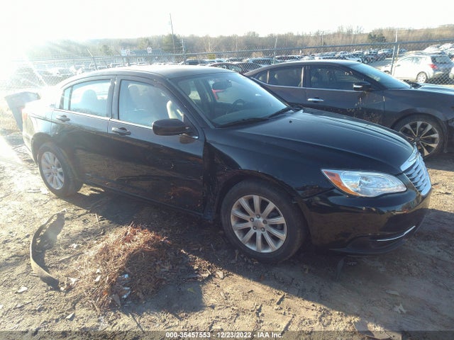 Chrysler 200 Touring 2014 1C3CCBBBXEN137475 Image 1
