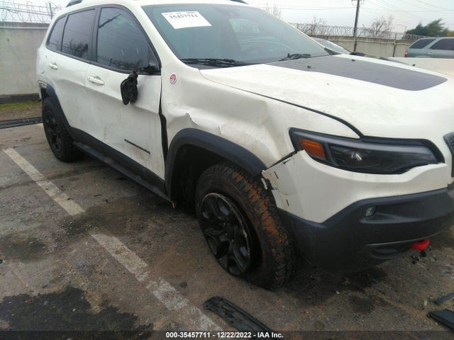 1C4PJMBX5KD106226 Jeep Cherokee Trailhawk Elite