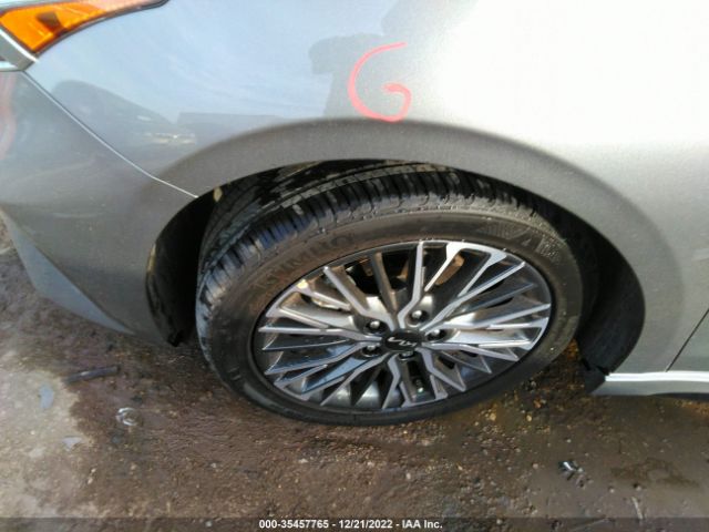 3KPF54AD6PE527353 KIA Forte Gt-line