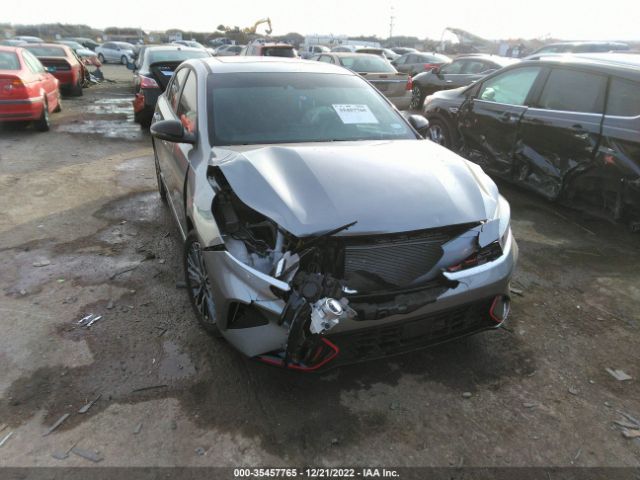 3KPF54AD6PE527353 KIA Forte Gt-line