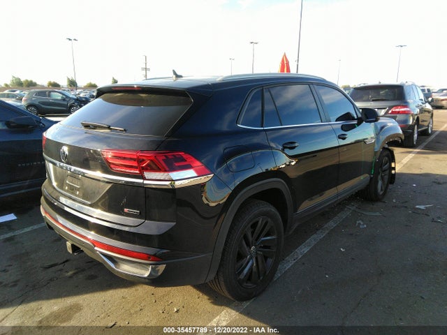 2022 Volkswagen Atlas, VIN: 1V2KE2CAXNC221216