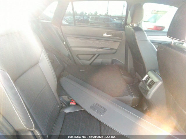 2022 Volkswagen Atlas, VIN: 1V2KE2CAXNC221216
