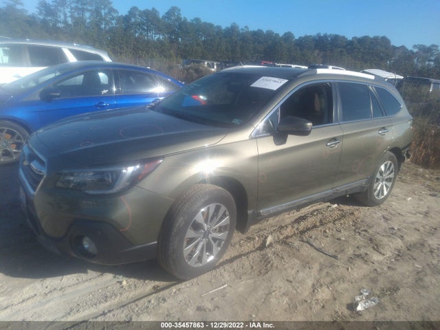 2018 Subaru Outback, VIN: 4S4BSATC6J3353157