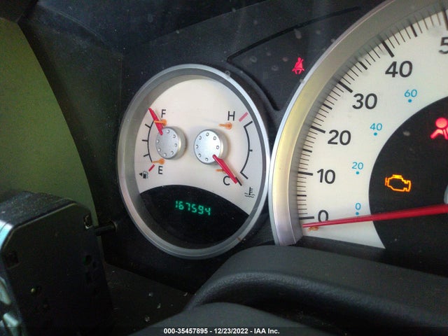 2004 DODGE DURANGO SLT VIN: 1D4HD48N44F125569