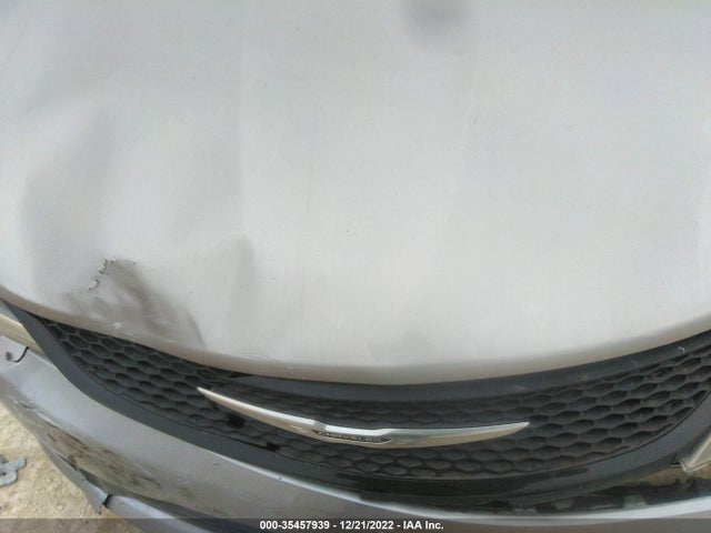 2015 CHRYSLER 200 S VIN: 1C3CCCBB1FN723800