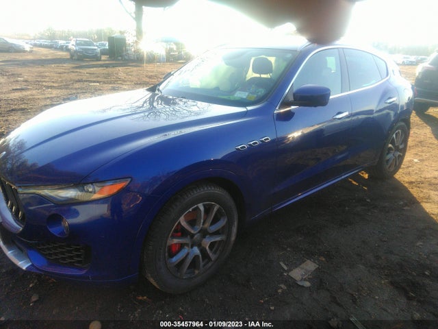 Maserati Levante 2017 ZN661XUL4HX210509 Image 2