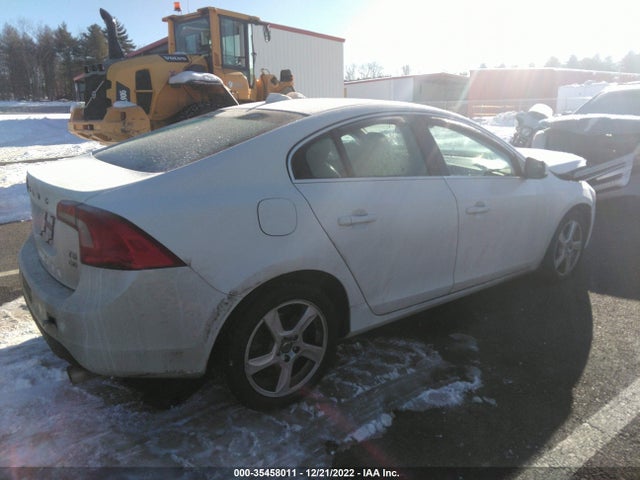 Volvo S60 T5 2013 YV1612FH1D2230618 Image 5