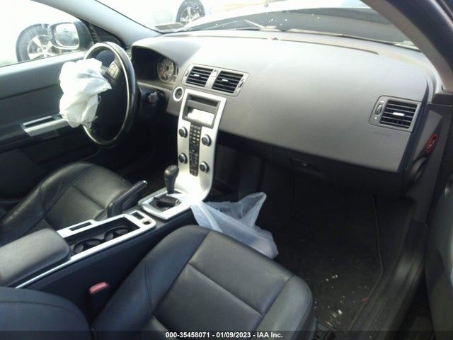YV1672MS9B2530675 Volvo S40