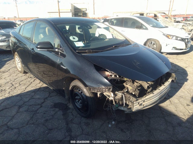 2018 Toyota Prius, VIN: JTDKBRFUXJ3065276