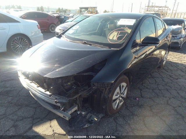 2018 Toyota Prius, VIN: JTDKBRFUXJ3065276