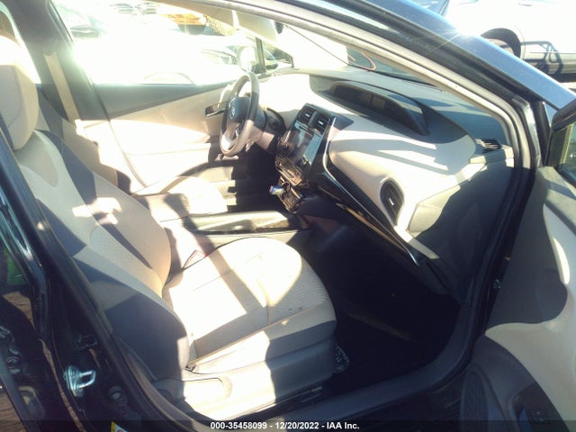 2018 Toyota Prius, VIN: JTDKBRFUXJ3065276