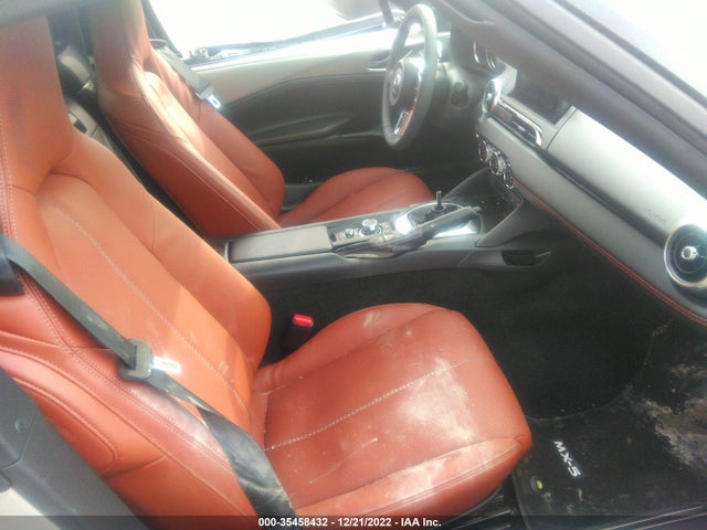2022 Mazda MX-5 Miata, VIN: JM1NDAD74N0507188