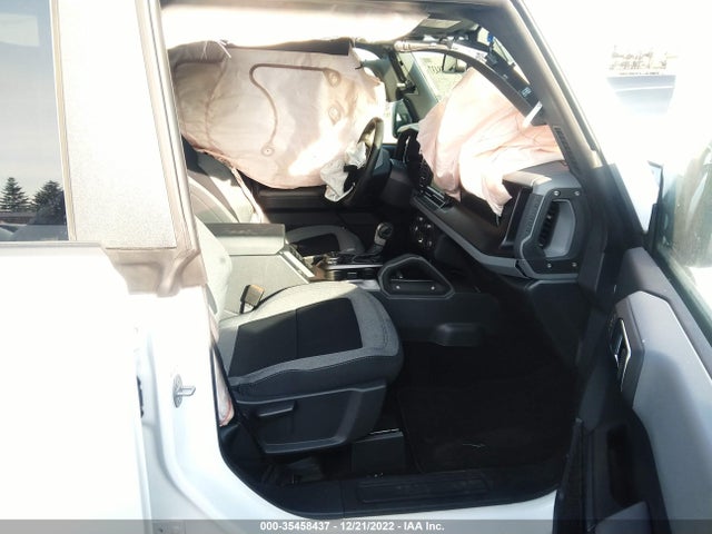 2022 Ford Bronco, VIN: 1FMEE5BP5NLB39864