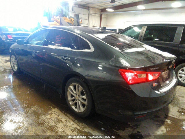 2016 Chevrolet Malibu, VIN: 1G1ZE5ST4GF339082