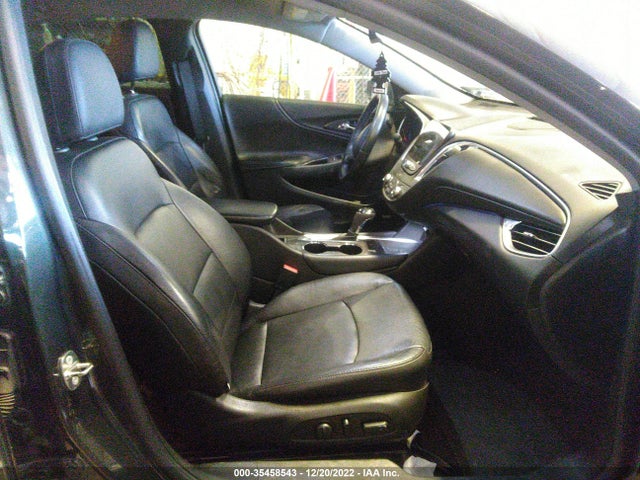 2016 Chevrolet Malibu, VIN: 1G1ZE5ST4GF339082