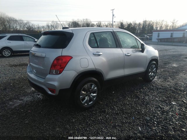 Chevrolet TRAX LS 2017 3GNCJKSB7HL267016 Image 4