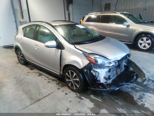 2018 Toyota Prius, VIN: JTDKDTB31J1604903