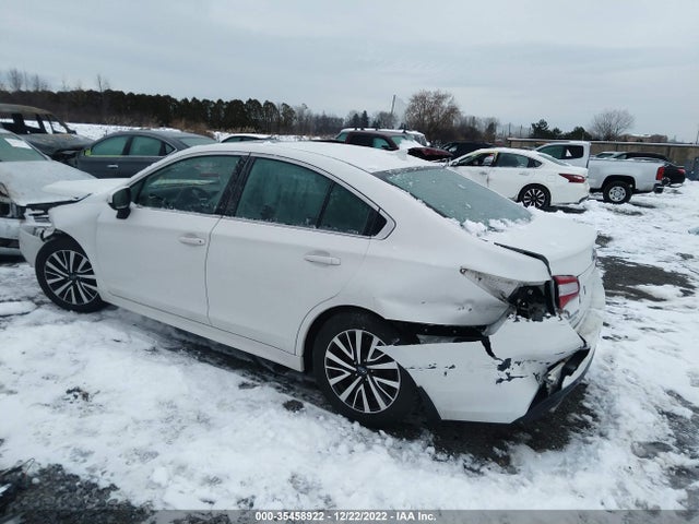 Subaru Legacy Premium 2018 4S3BNAD66J3017089 Image 3