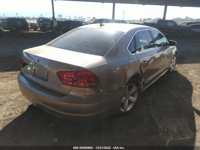 2015 Volkswagen Passat, VIN: 1VWBV7A39FC044966