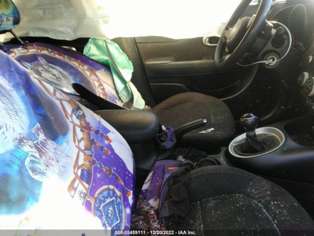 KNDJN2A28G7334182 KIA Soul Base