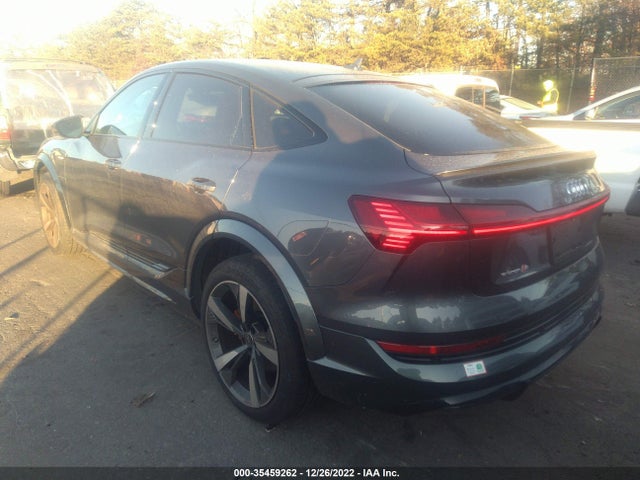 2022 Audi e-tron, VIN: WA11CBGE5NB023840