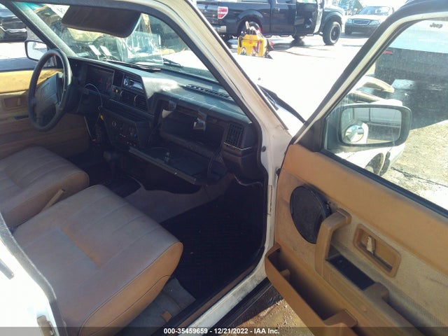 YV1AW831XP1946904 Volvo 240