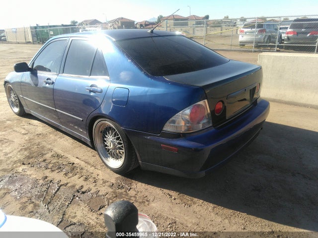 2001 LEXUS IS 300 VIN: JTHBD182310016251