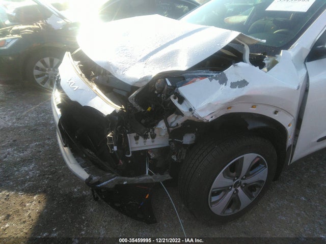 2022 KIA NIRO LX VIN: KNDCB3LC9N5540570