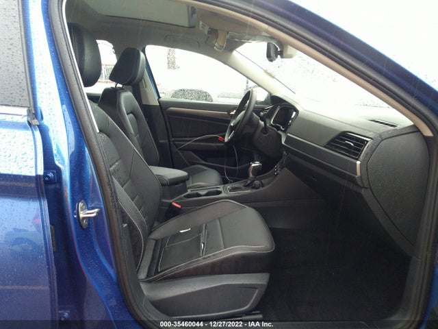 2022 Volkswagen Jetta, VIN: 3VW7M7BU3NM013709