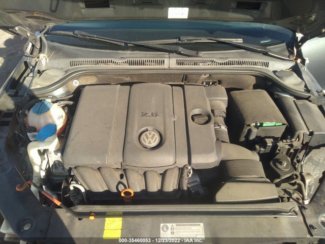 2011 VOLKSWAGEN JETTA SEDAN SE PZEV VIN: 3VWDZ7AJ3BM387129