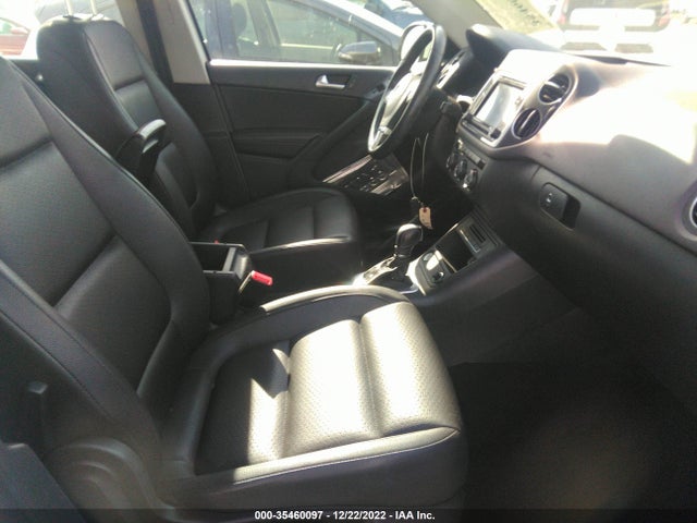 2017 Volkswagen Tiguan, VIN: WVGAV7AX4HW512472
