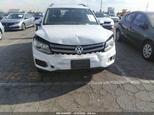 2017 Volkswagen Tiguan, VIN: WVGAV7AX4HW512472