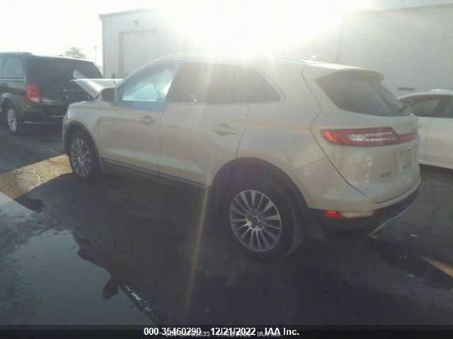 5LMCJ3C99JUL00614 Lincoln Mkc Reserve