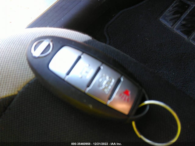 2020 Nissan Versa, VIN: 3N1CN8EV1LL870545