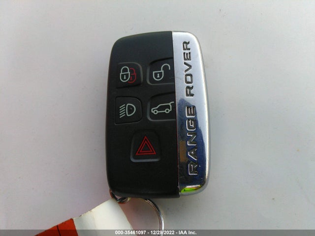 Land Rover Range Rover 2017 SALGS2FV7HA360629 Image 3